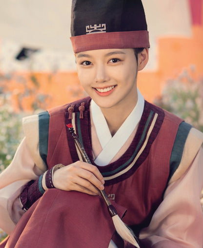 Korean Drama Lovers of the Red Sky Photo essay SBS Kim Yoo-jung